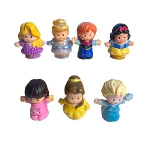 Fisher Price Disney Princess Magical Palace Replacement Princesses